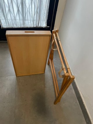 Mesa plegable de madera