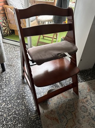 Trona Alpha+ Hauck de madera