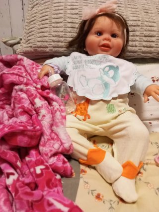Muñeca Reborn de 60 cm