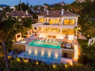 Chalet en alquiler en Las Brisas en Marbella