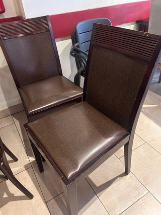 Set de 3 sillas de madera