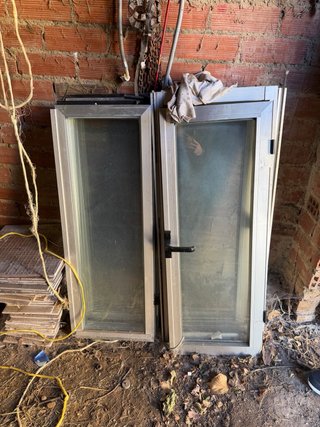 2 Ventanas de Aluminio