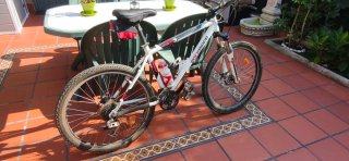 Bicicleta Rockrider 26 pulgadas blanca