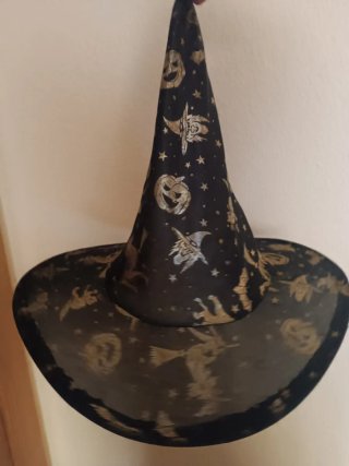 Sombrero de Bruja Negro y Dorado