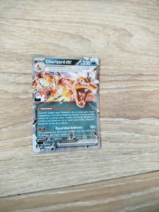 Carta Pokémon Charizard ex