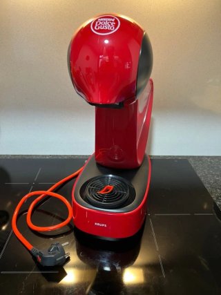 Cafetera Krups Dolce Gusto Roja