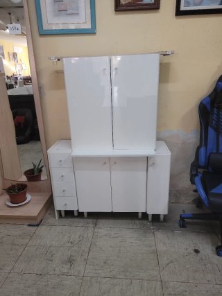 MUEBLE DE BAÑO MODULAR.