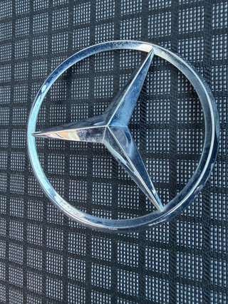 Logo Mercedes-Benz Clase C Sportcoupe W203