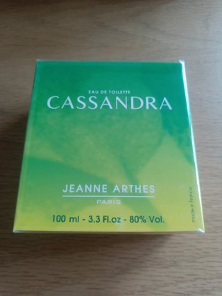 Perfume Cassandra Jeanne Arthes 100ml