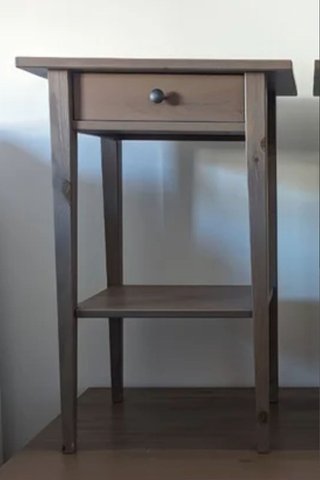 Mesita noche Hemnes Ikea