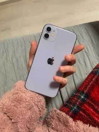 iPhone 11 Morado