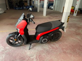 Scooter SEAT MÓ 125 - 100% eléctrica