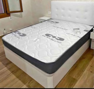 Canapé Abatible Blanco con Cabecero