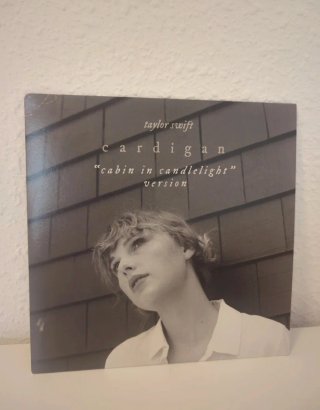 Taylor Swift - Cardigan (vinilo blanco limitado)