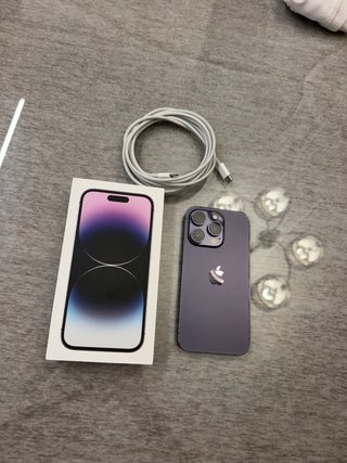 iPhone 14 Pro Morado