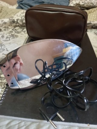 Plancha de viaje vintage con estuche y cable origi