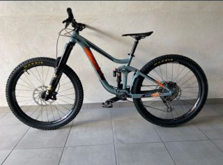 Bicicleta de Montaña Giant Reign