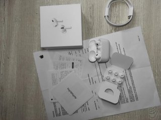 Apple AirPods Pro 2
