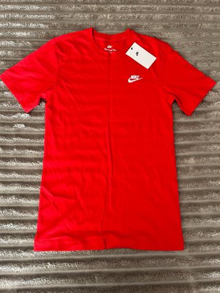 Maglietta Nike Rossa Nuova- Taglia Xs - Originale
