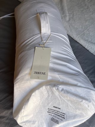Almohada Plumón Zara Home 80x80