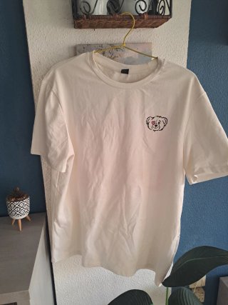 Camiseta Blanca con Estampado de Oso