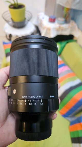 Objetivo Sigma 35mm f/1.2 DG DN para Sony E