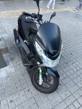 Honda PCX 125 Negra