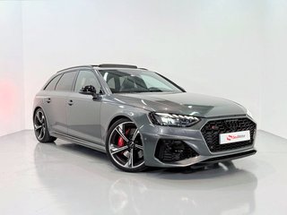 Audi RS4 Avant TFSI quattro 331 kW (450 CV) tiptronic