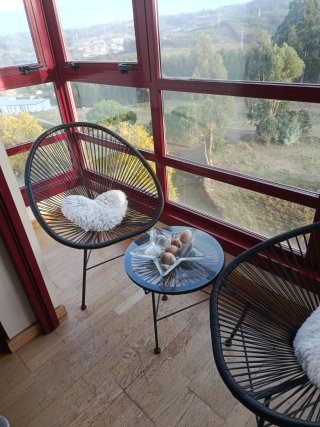 Conjunto de Jardín: 2 Sillas y Mesa