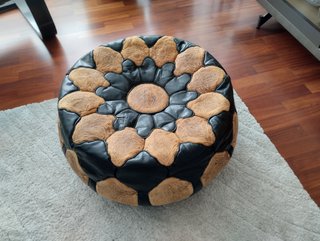 Puff marroquí de cuero