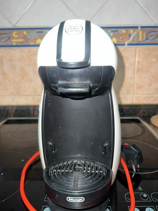 Cafetera Dolce Gusto DeLonghi
