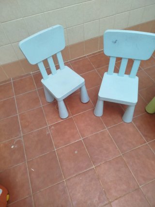 2 Sillas Infantiles Azules