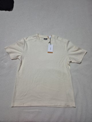 Camiseta Beige