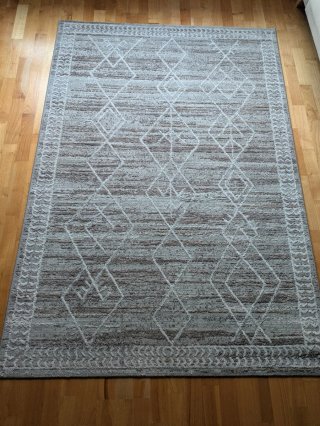 Alfombra con diseño geométrico