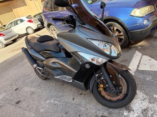 Yamaha TMax 500