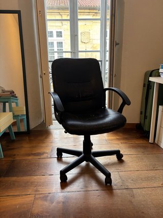 Silla de despacho IKEA negra