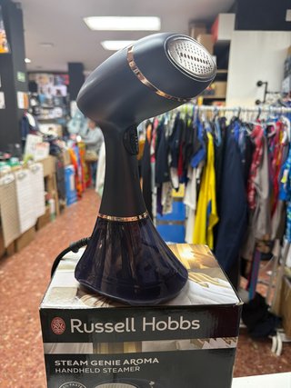Plancha Vertical Russell Hobbs Steam Genie