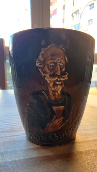 Jarra Royal Doulton Kingsware Don Quijote