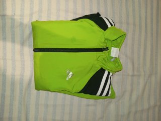 Chaqueta Adidas Verde y Negra