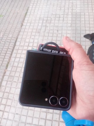 Samsung Galaxy Z Flip7 512GB Negro