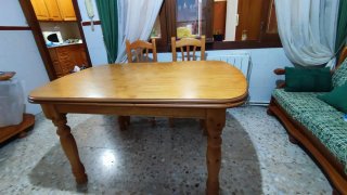 Mesa de Comedor Extensible de Madera