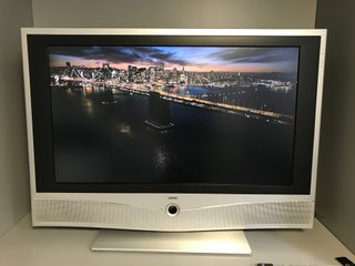 Televisión Loewe Xelos A-37 Full-HD
