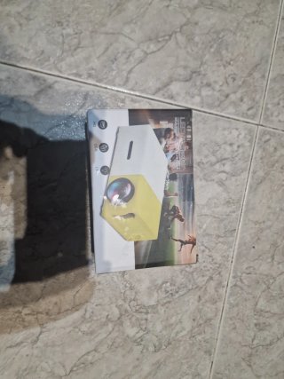 Proyector LED Portátil