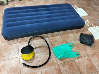 2 Colchones Hinchables Individuales, CON INFLADOR