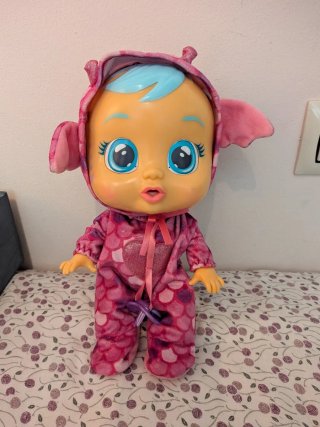 Muñeca Cry Babies Pekebaby
