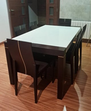 Conjunto Mesa y 6 Sillas de Comedor