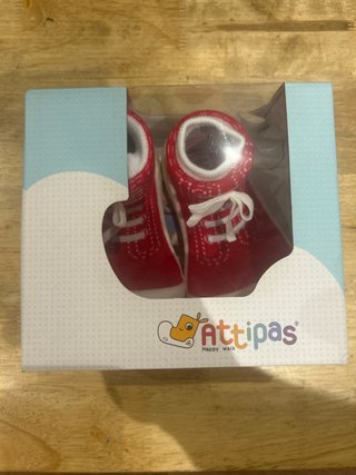 Zapatos Attipas Talla 22,5