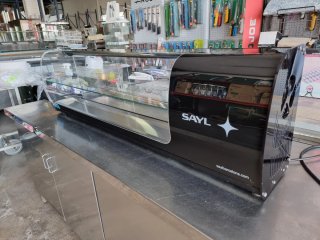 Vitrina Expositora Doble Refrigerada Sayl