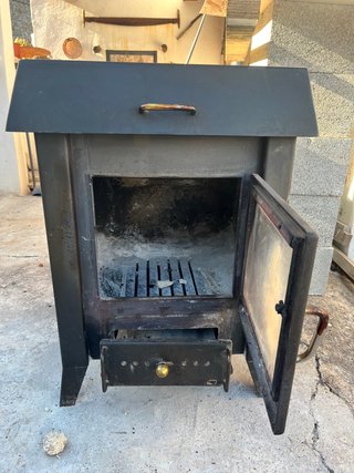 Estufa de leña de hierro