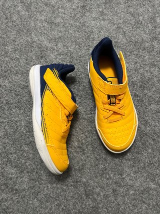 Zapatillas Kipsta para niños Talla 29